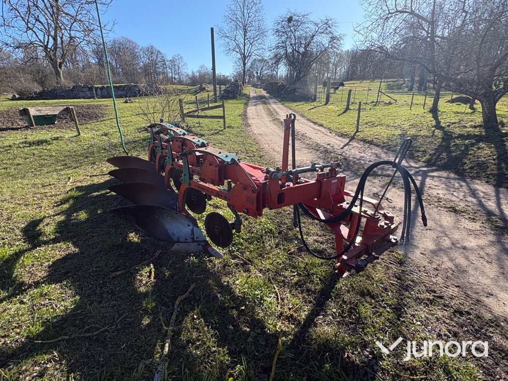 Plog - Kverneland, Nr 8, Delburen, 4-skärig