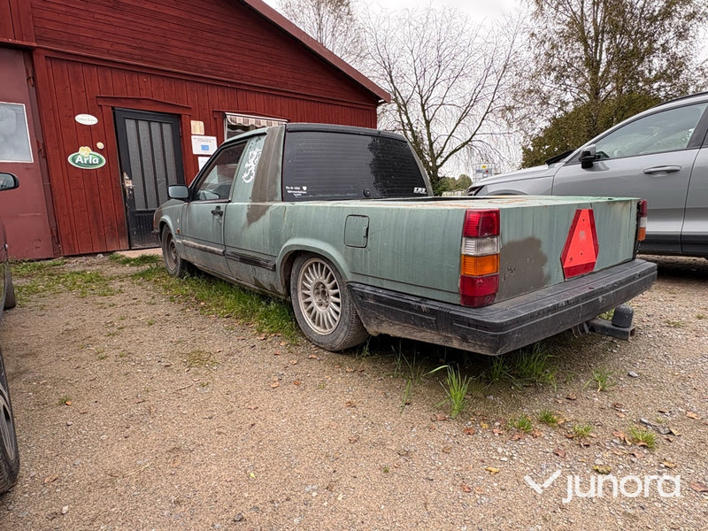A-Traktor Volvo 740