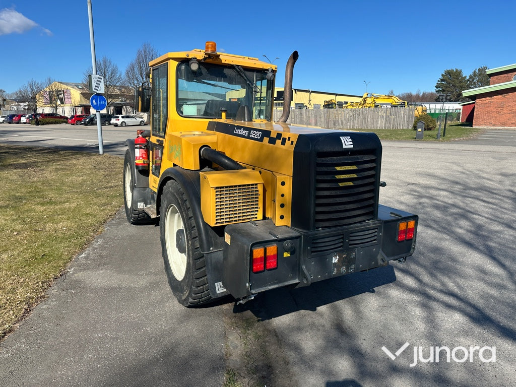 Lastmaskin - Lundberg, 5220