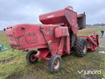 Skördetröska - MF 31