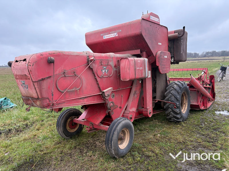 Skördetröska - MF 31