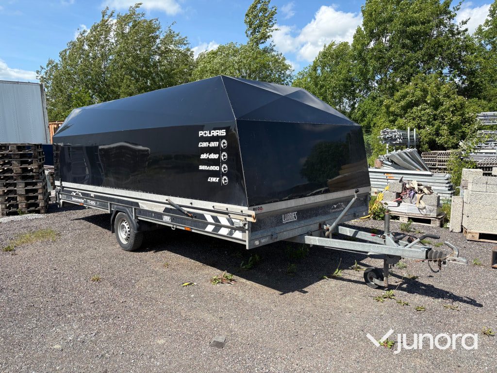 Släpvagn Lorries Snowmaster TT495-i med kåpa