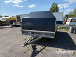 Släpvagn Lorries Snowmaster TT495-i med kåpa