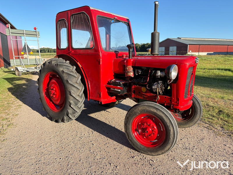 Volvo BM 320 Buster