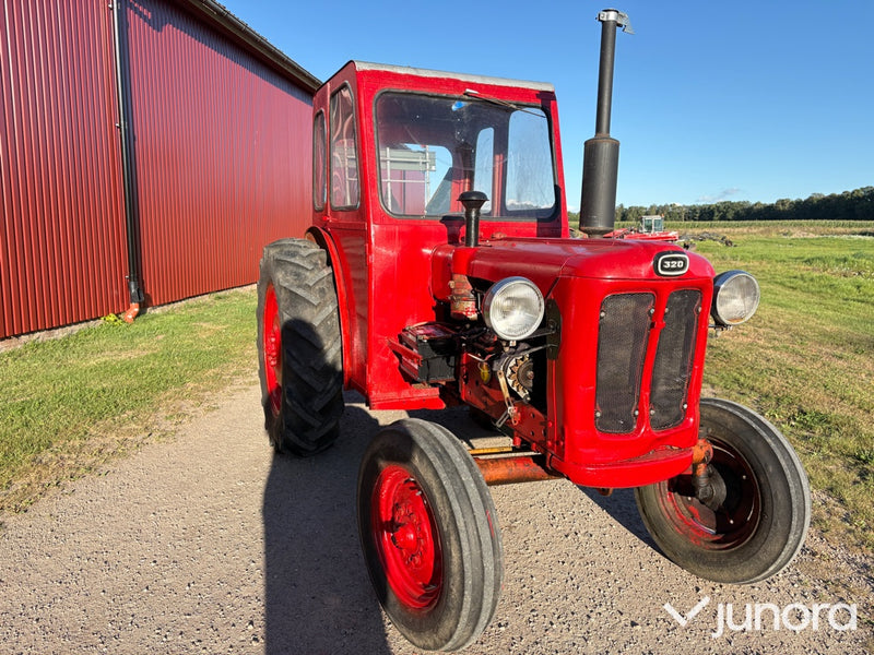 Volvo BM 320 Buster