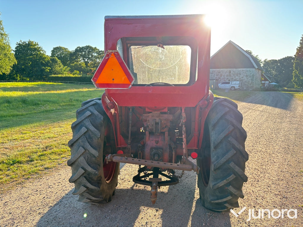 Volvo BM 320 Buster