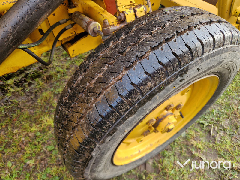 Traktorgrävare Massey Ferguson 40 R