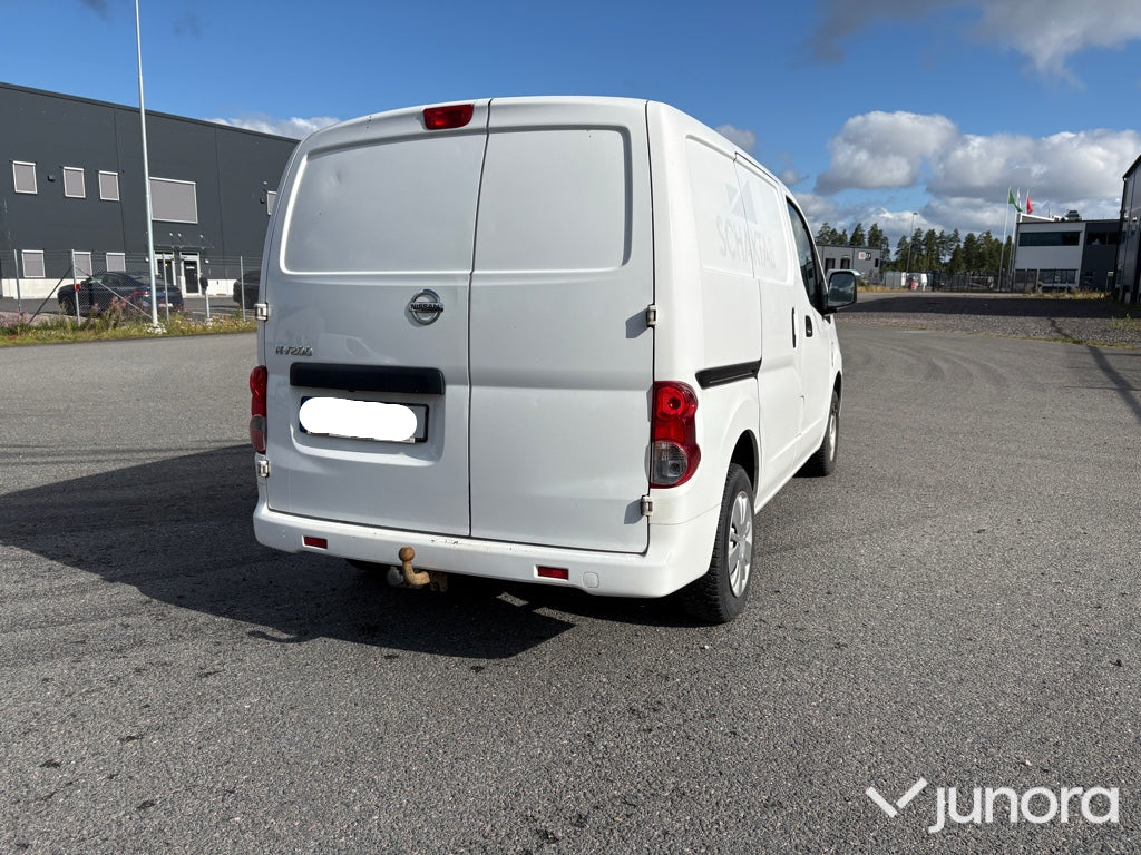 Nissan NV200