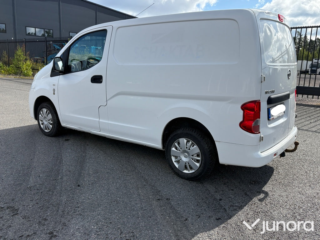 Nissan NV200