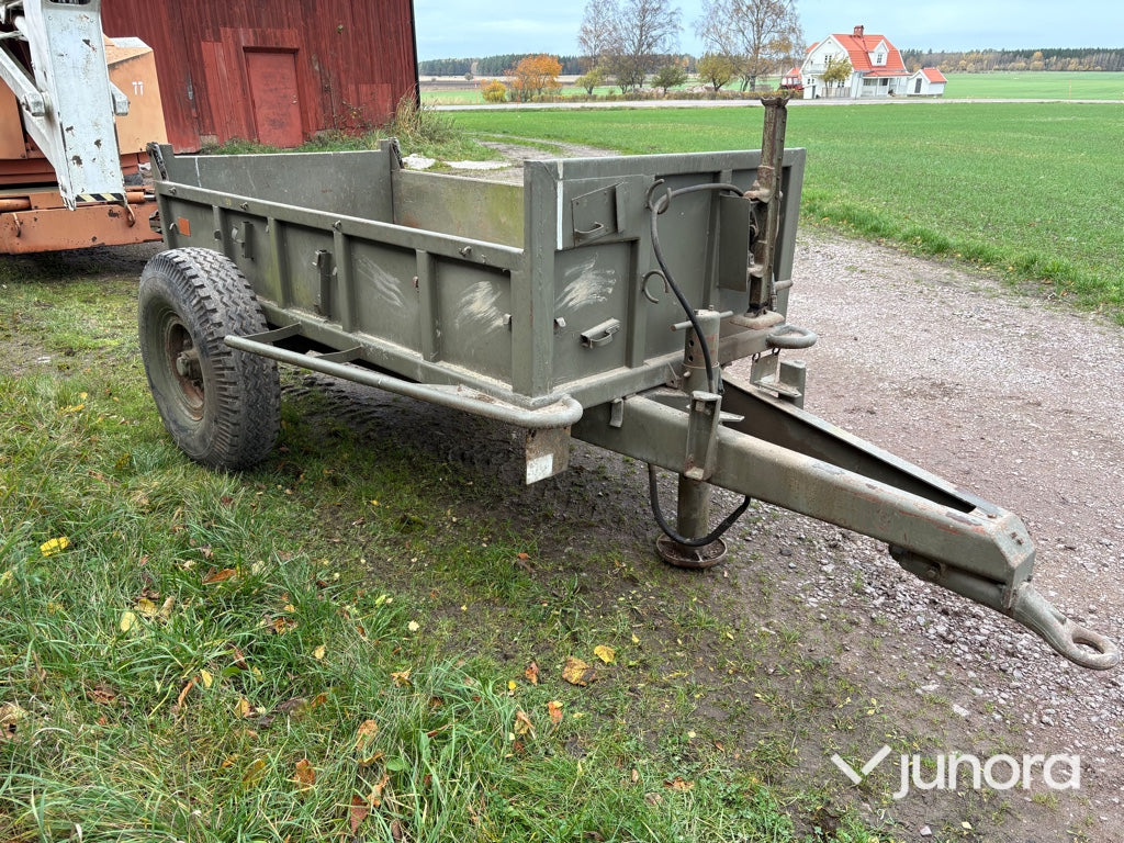 Tippvagn 4x2 m