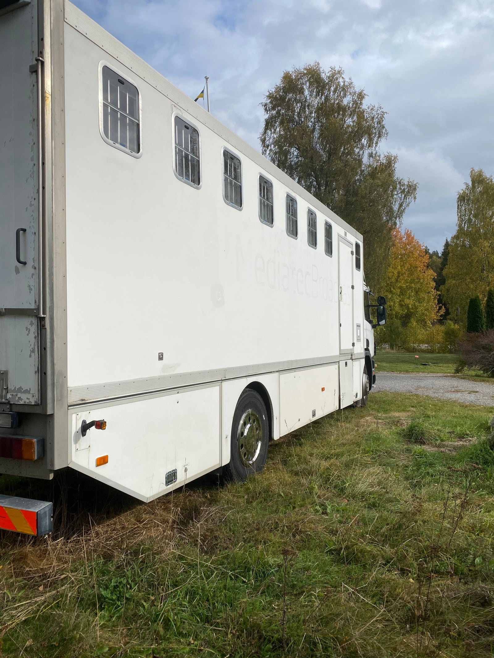 Scania hästbil