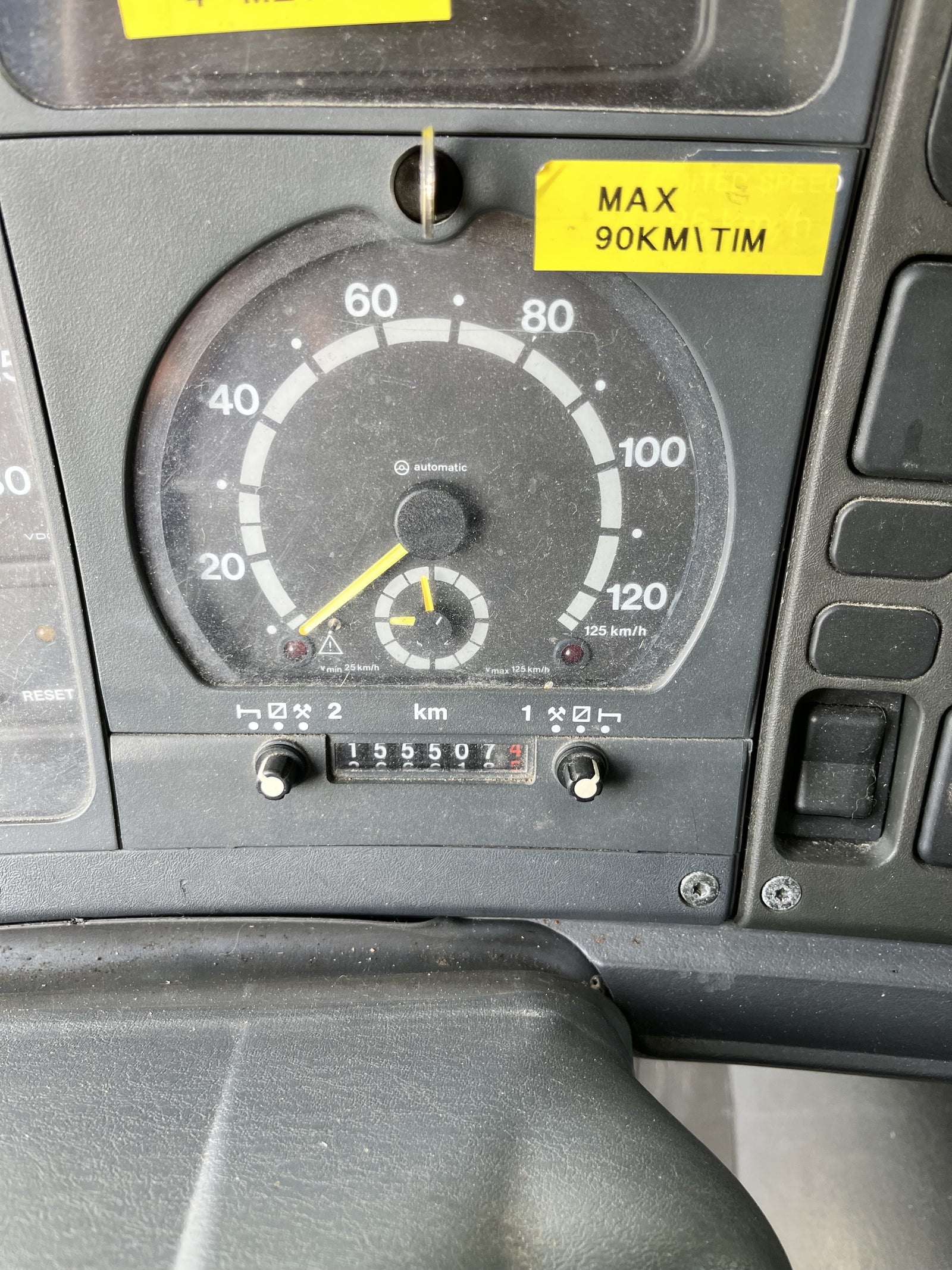 Scania hästbil