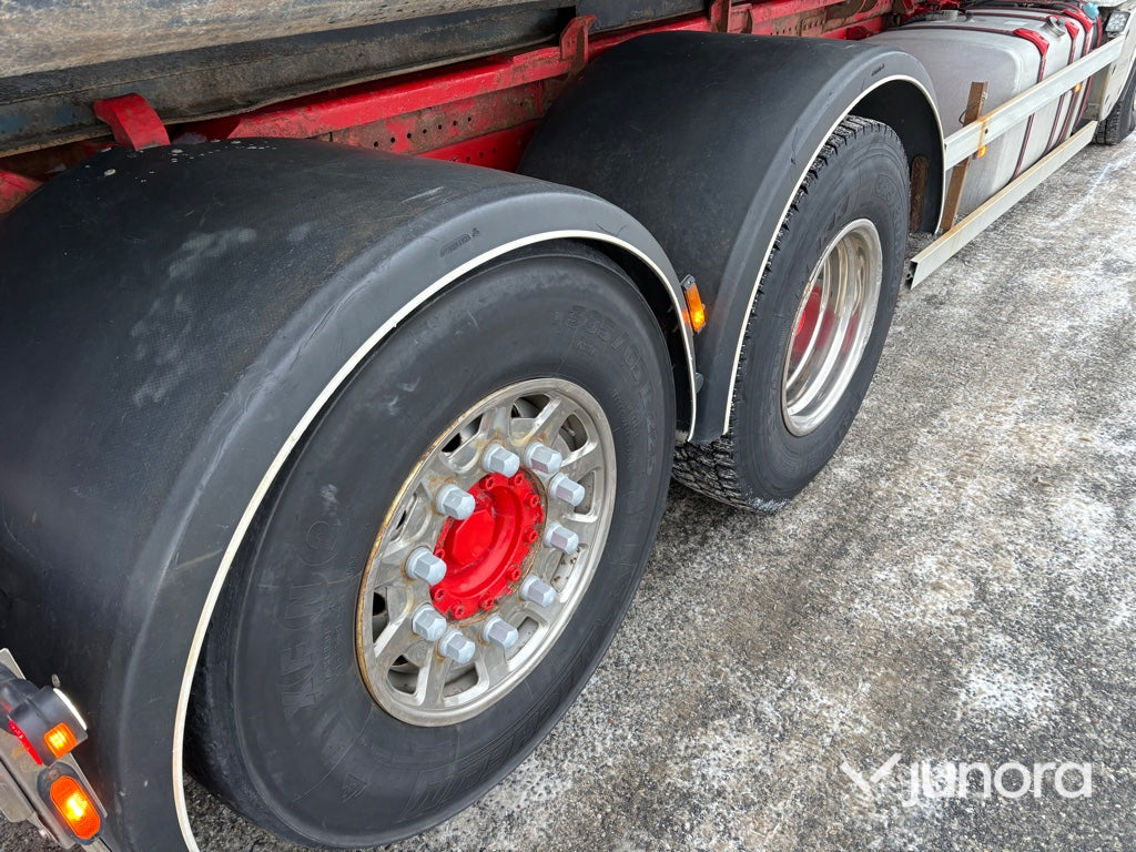 Lastbil + Lastväxlarflak - Scania, R560LB6X2*4HNA