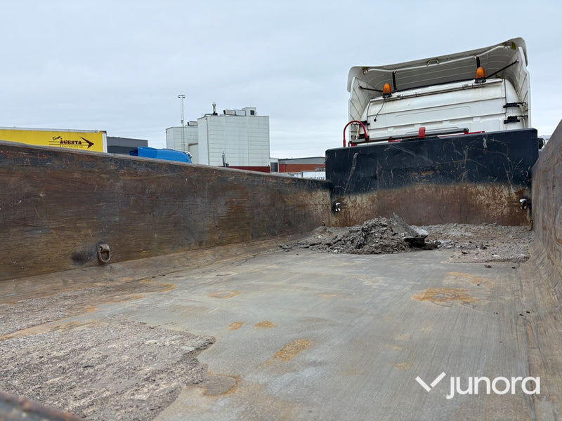 Lastbil + Lastväxlarflak - Scania, R560LB6X2*4HNA