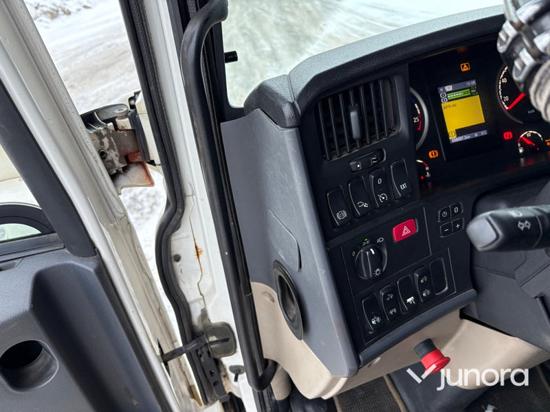 Lastbil + Lastväxlarflak - Scania, R560LB6X2*4HNA