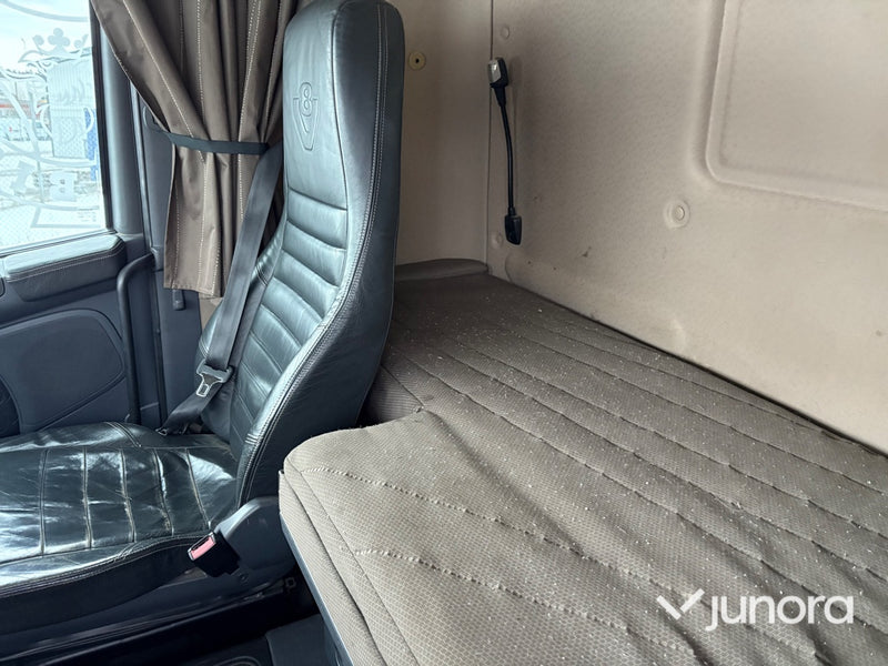 Lastbil + Lastväxlarflak - Scania, R560LB6X2*4HNA