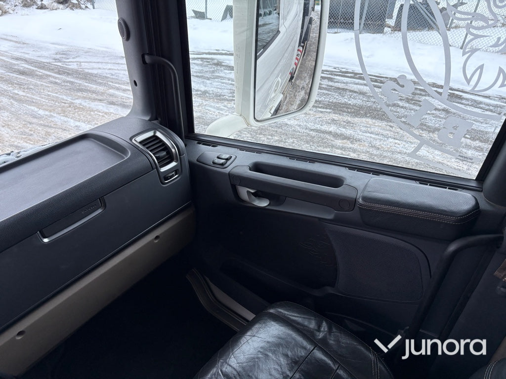 Lastbil + Lastväxlarflak - Scania, R560LB6X2*4HNA