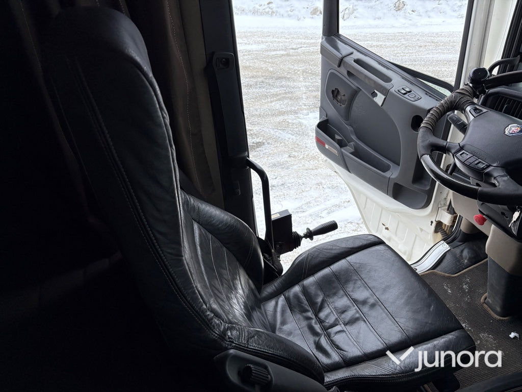 Lastbil + Lastväxlarflak - Scania, R560LB6X2*4HNA