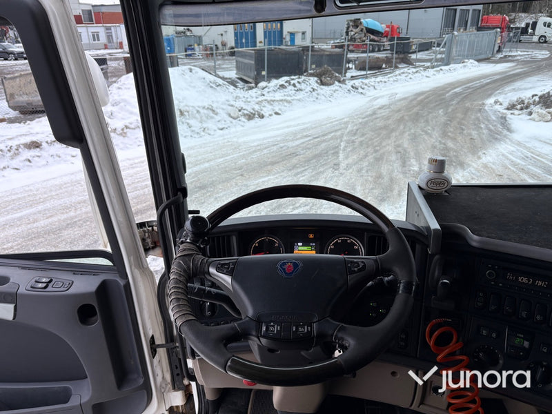 Lastbil + Lastväxlarflak - Scania, R560LB6X2*4HNA