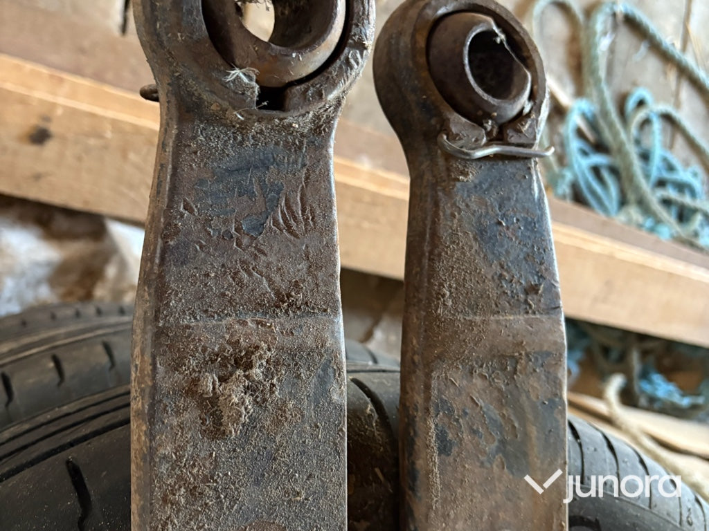 Lyftarmar för traktor 2 st