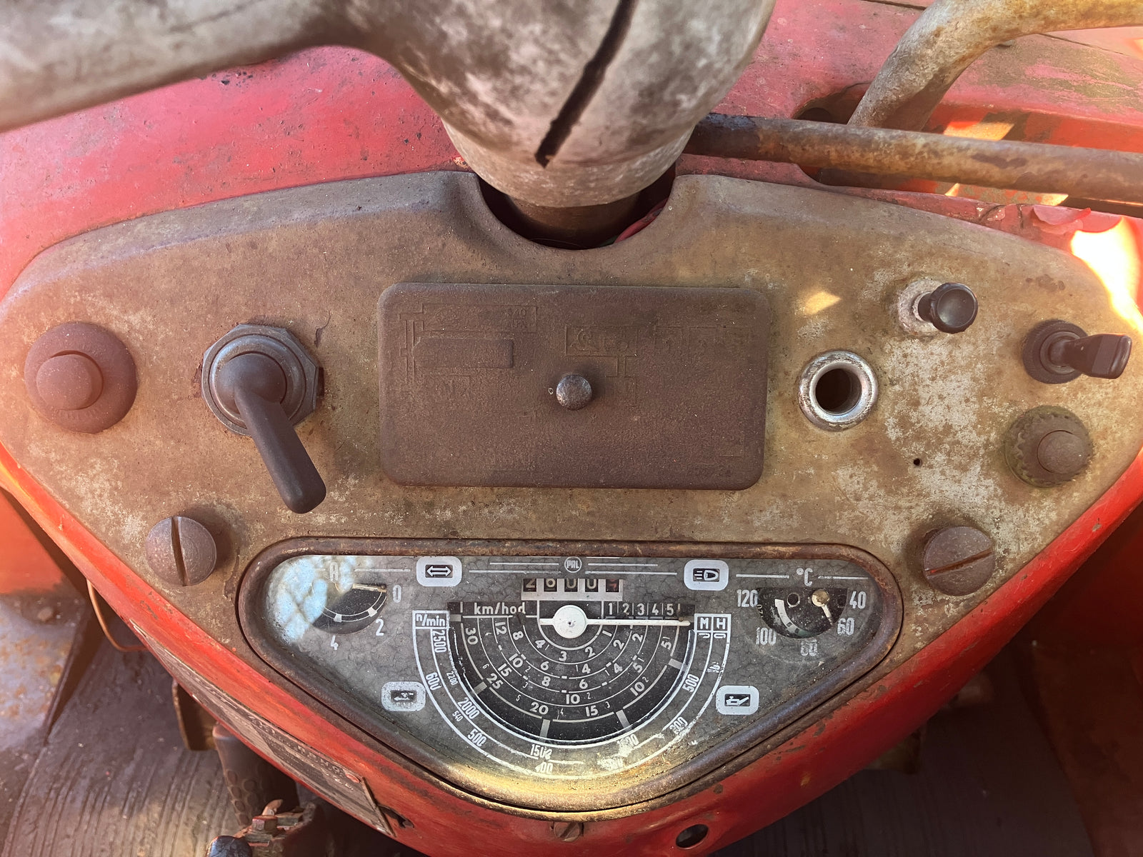 Traktor - Zetor 3011 -66