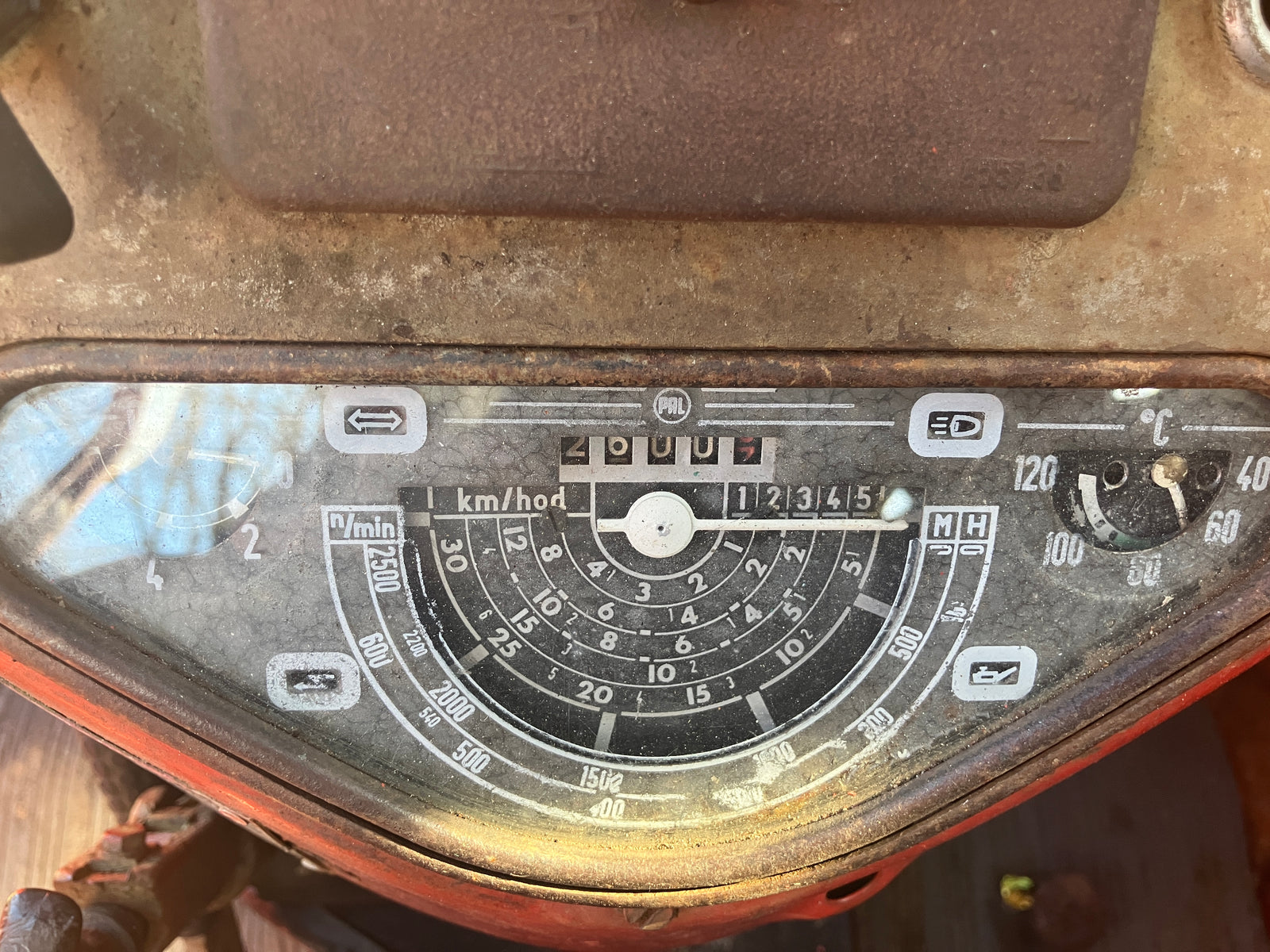 Traktor - Zetor 3011 -66