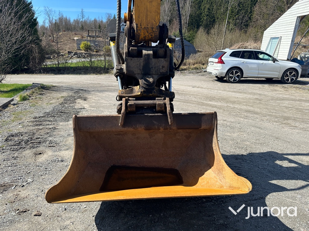Grävmaskin - JCB, 220 LC