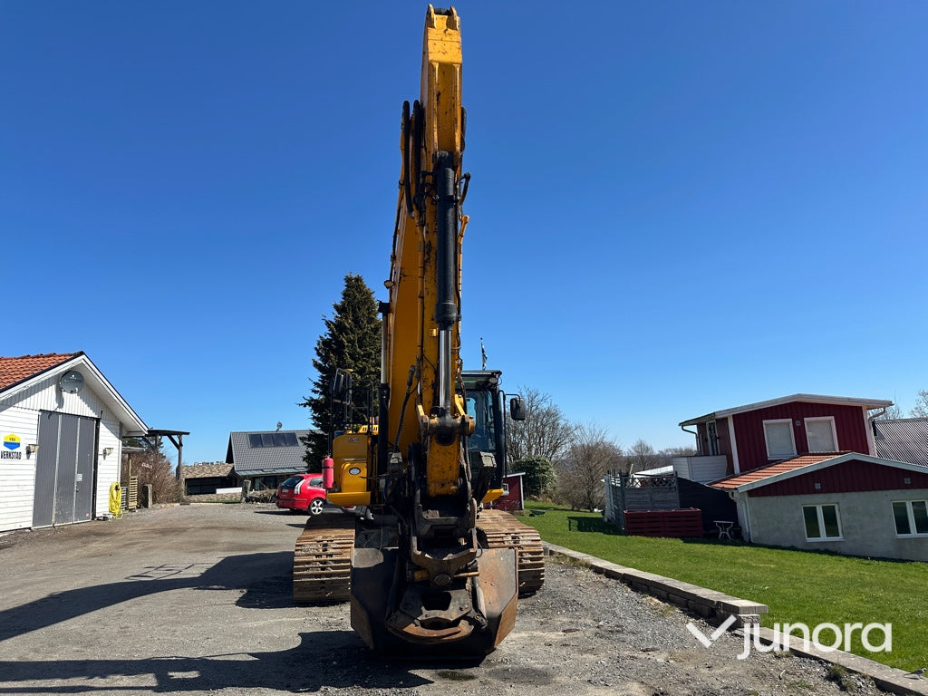 Grävmaskin - JCB, 220 LC