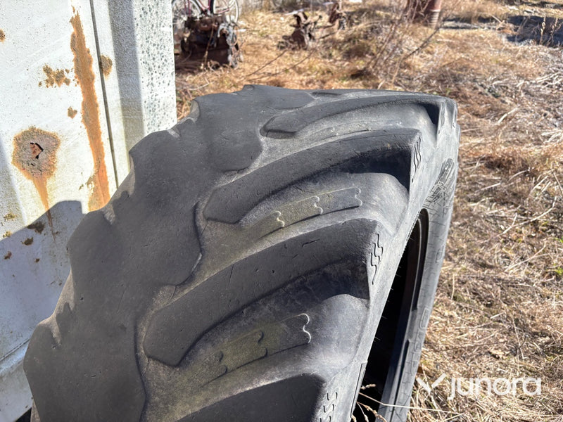 Traktordäck - BKT, Agri Max, 480/65 R28