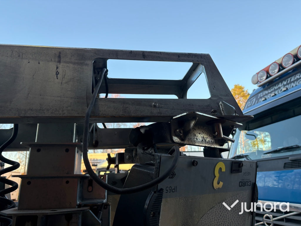 Belysningsmast Atlas Copco QLT H40
