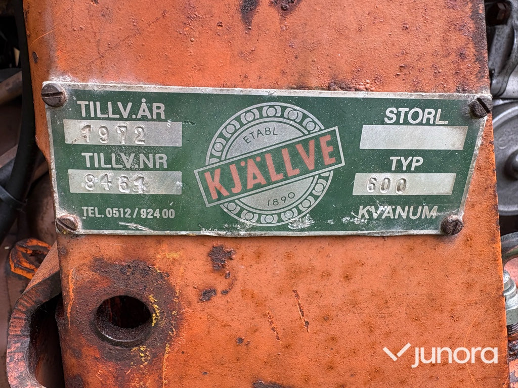 Lastartraktor - Valmet, 702