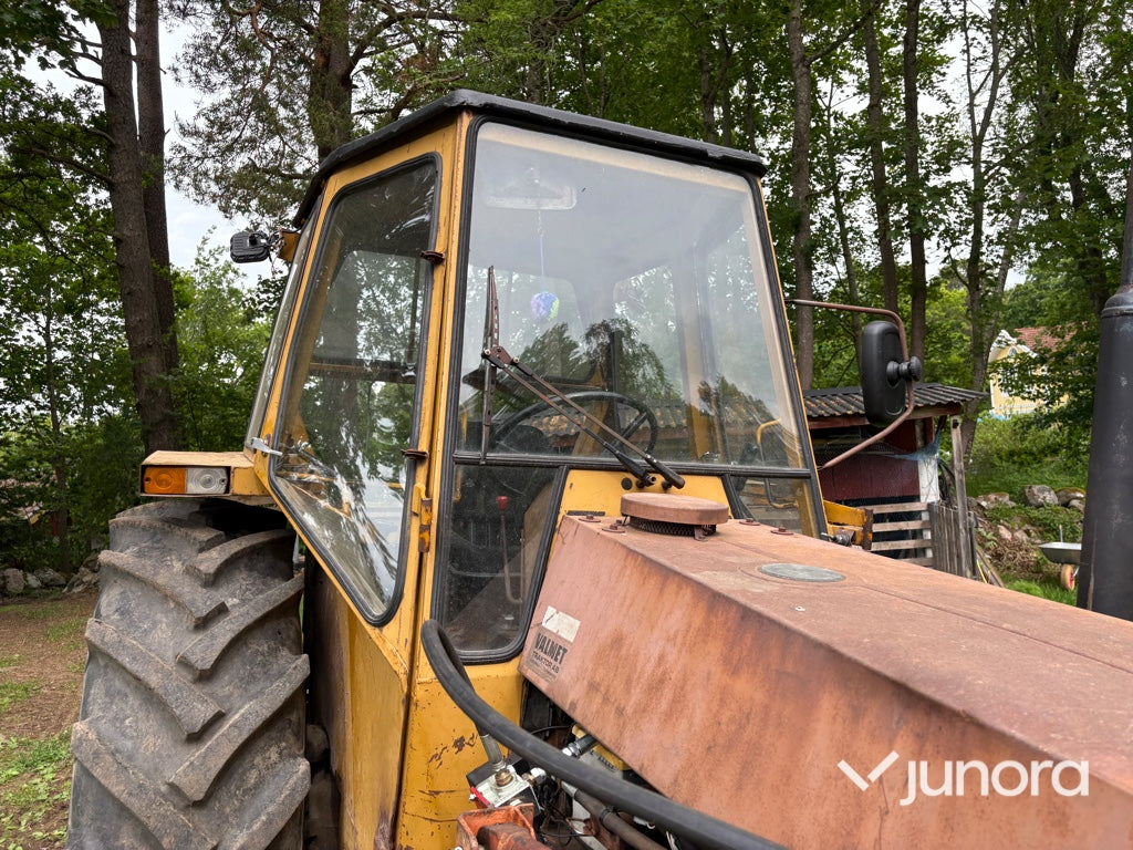 Lastartraktor - Valmet, 702