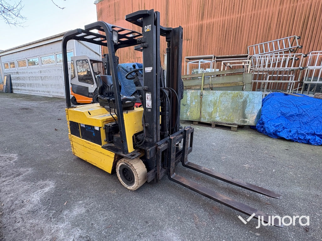 Motviktstruck - Caterpillar, EP15T-48E
