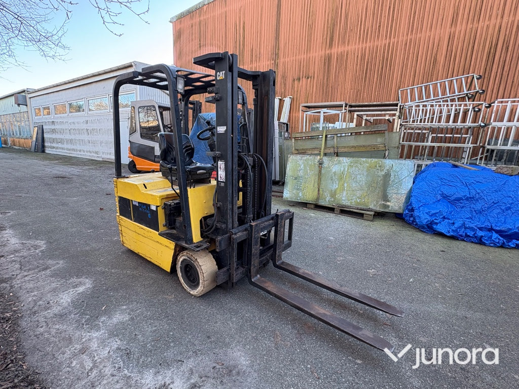 Motviktstruck - Caterpillar, EP15T-48E