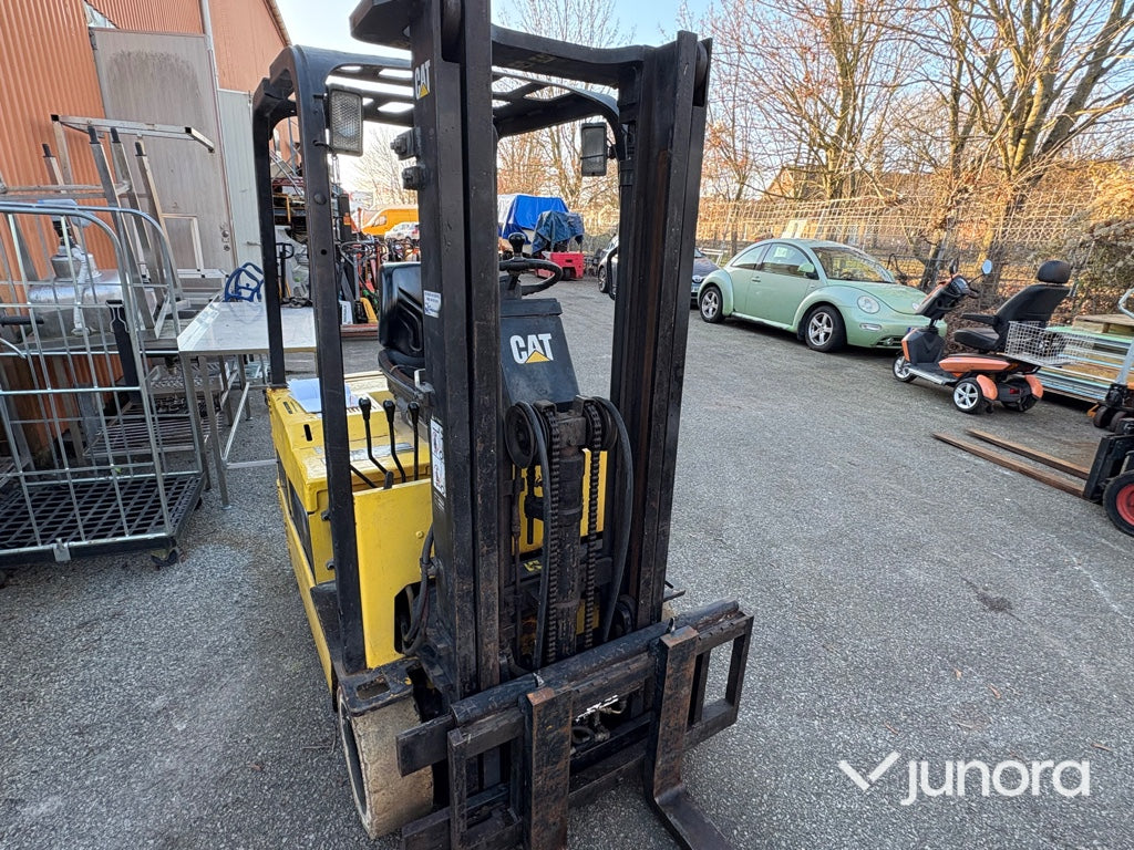 Motviktstruck - Caterpillar, EP15T-48E