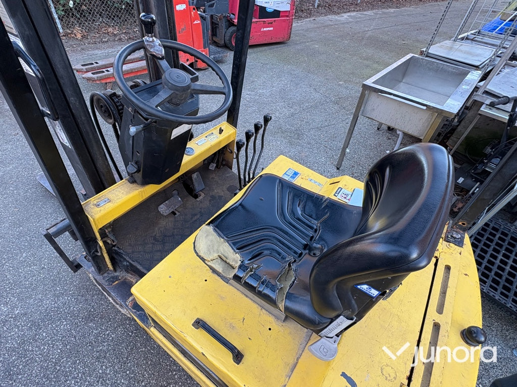 Motviktstruck - Caterpillar, EP15T-48E