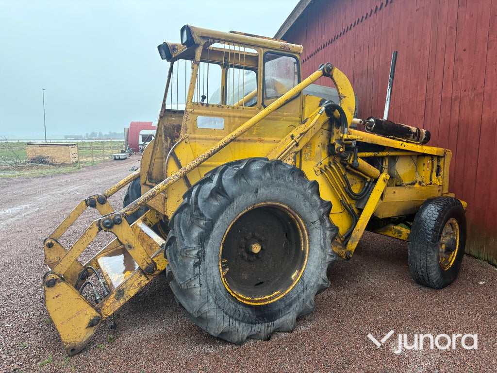 Baklastare - Volvo BM 620