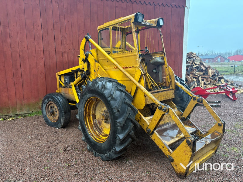 Baklastare - Volvo BM 620