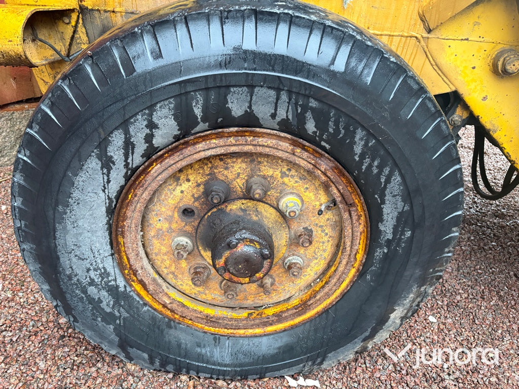Baklastare - Volvo BM 620
