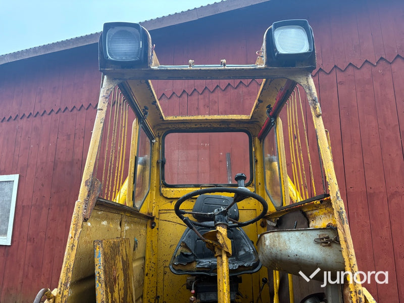 Baklastare - Volvo BM 620