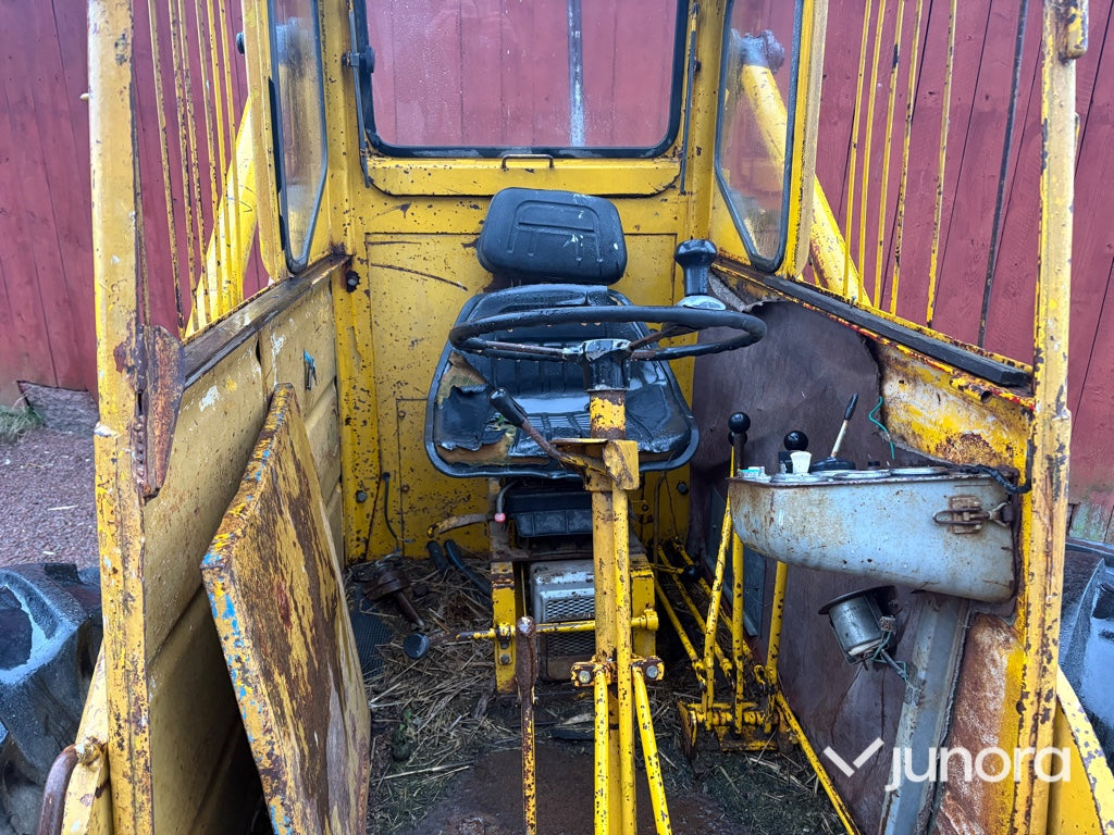 Baklastare - Volvo BM 620