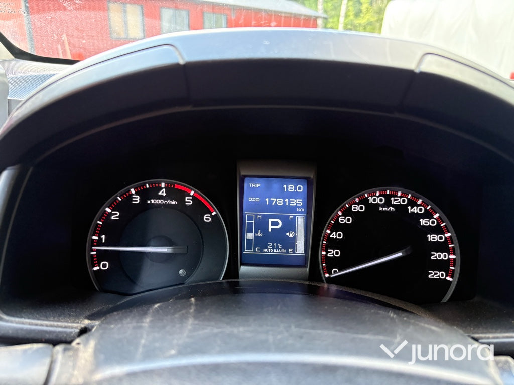 Pickup - Isuzu D-Max 2.5 TD 4WD