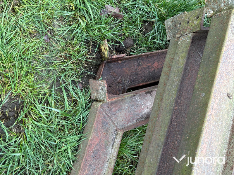 Takstolar - i stål (6st)