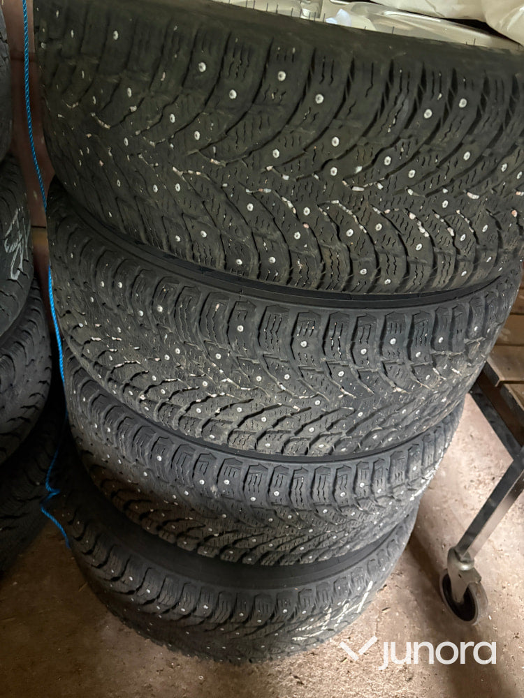 Vinterhjul med dubb, Nokian Hakkapeliitta 9