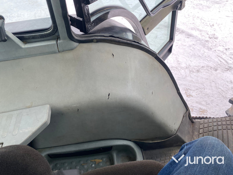 Traktor - Valtra Valmet 6850-4