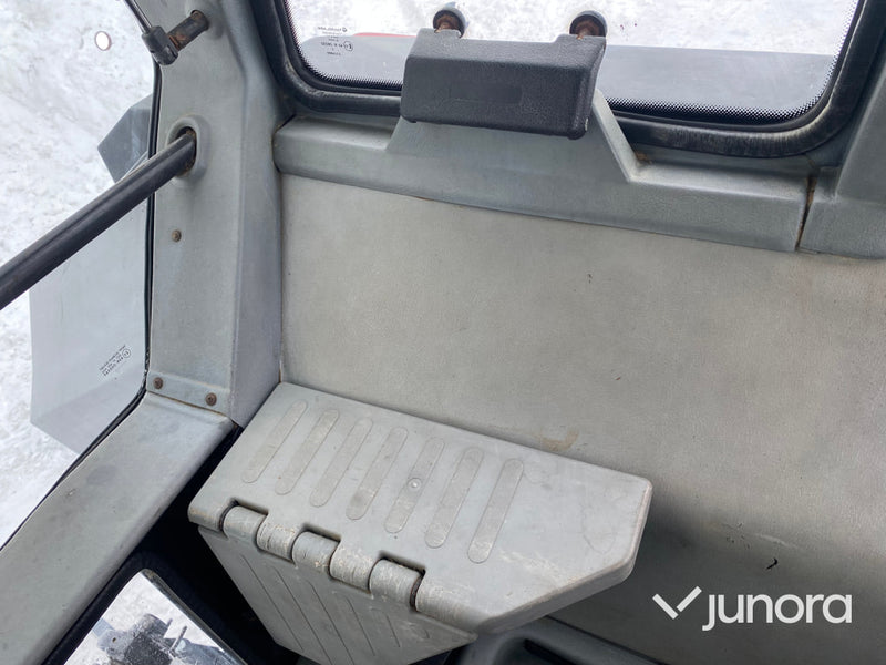 Traktor - Valtra Valmet 6850-4