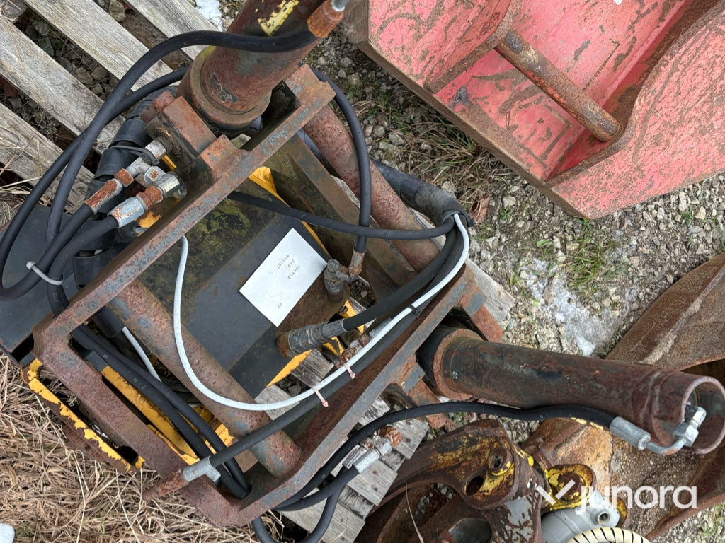 Tiltrotator - Engcon