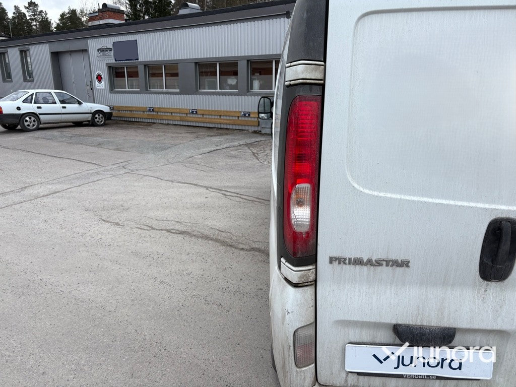 Lätt lastbil - Nissan, Primastar