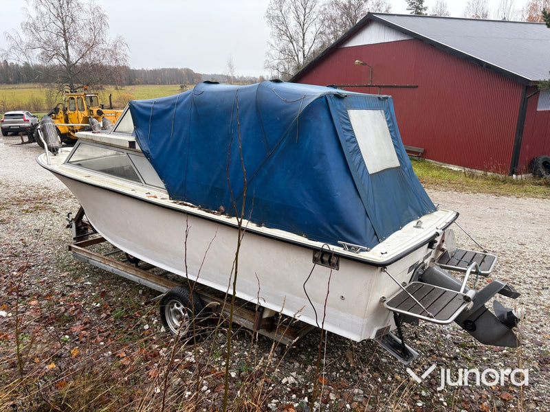 Båt - Li-Bo 19 med trailer