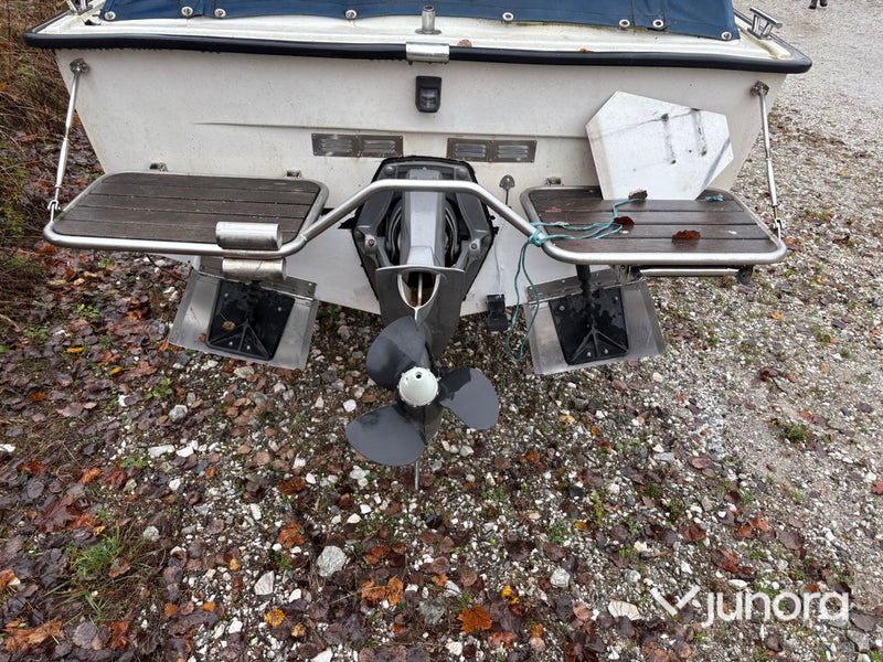 Båt - Li-Bo 19 med trailer